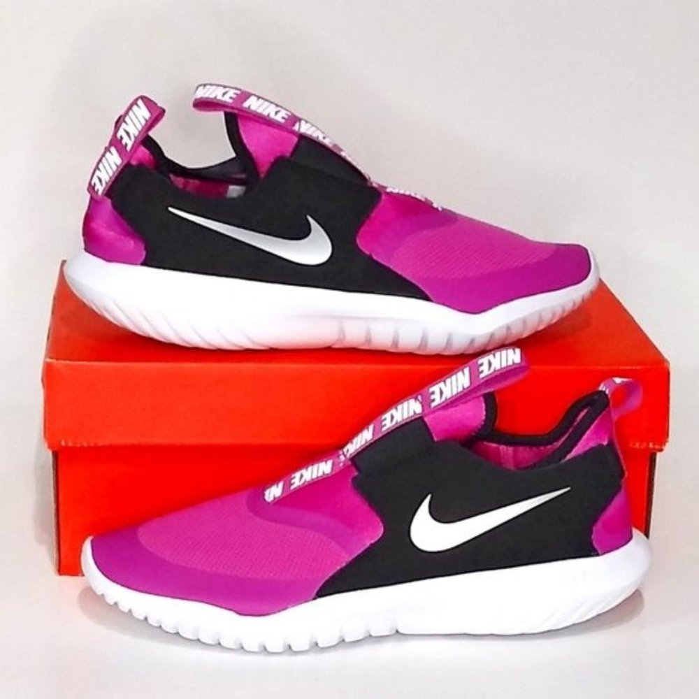 NIKE | Flex Runner Running Shoes